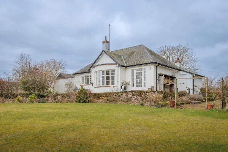 Leck, Alyth, PH11 8JR